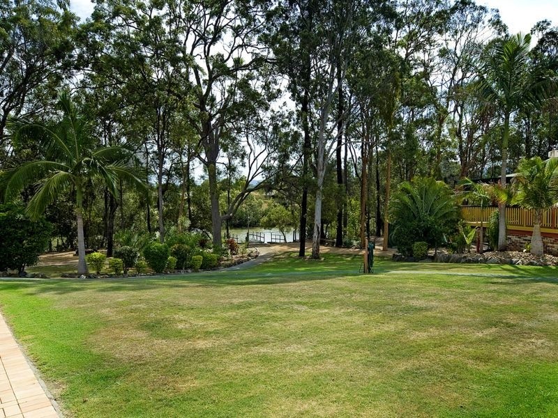 30 Gwydir Court, Helensvale QLD 4212