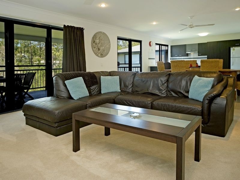 38 Cobb & Co Drive, Oxenford QLD 4210