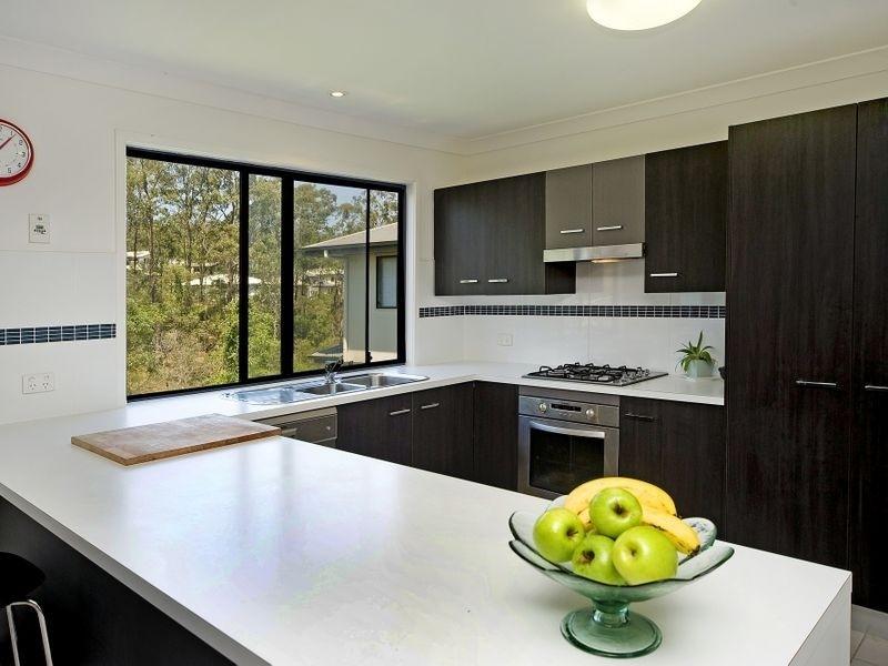 38 Cobb & Co Drive, Oxenford QLD 4210