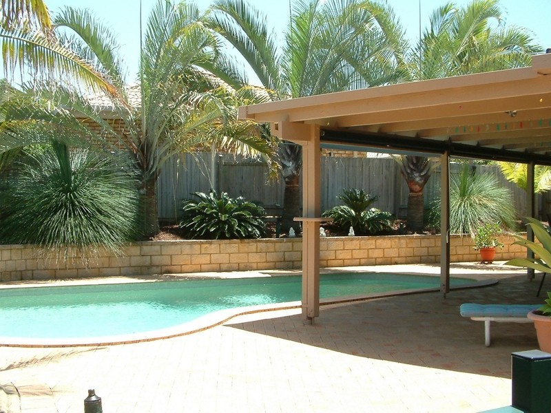 3 Samford Court, Helensvale QLD 4212