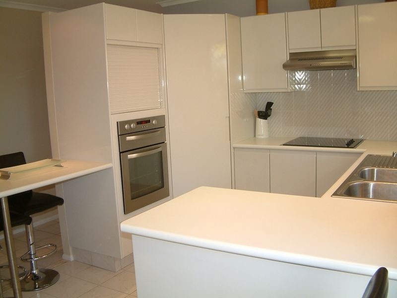 3 Samford Court, Helensvale QLD 4212