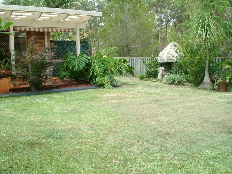 7 Gambier Crescent, Pacific Pines QLD 4211