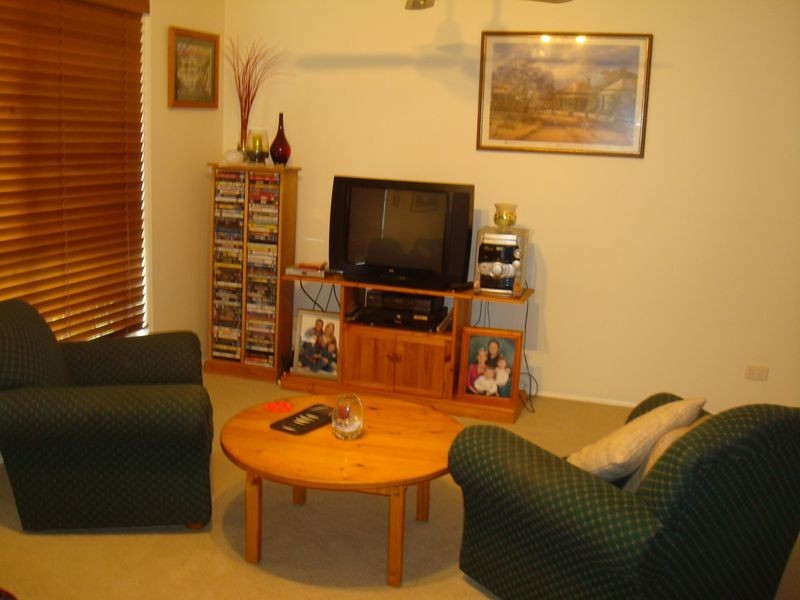 6 Winslow Court, Oxenford QLD 4210