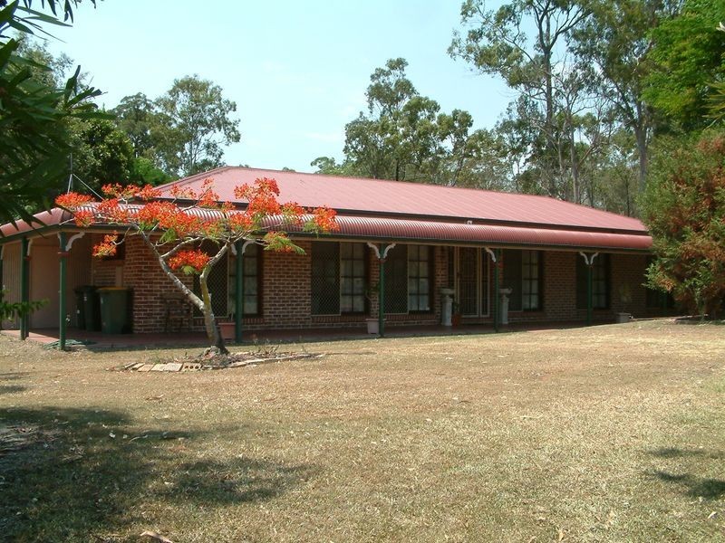 26 Queens Park Circuit, Oxenford QLD 4210