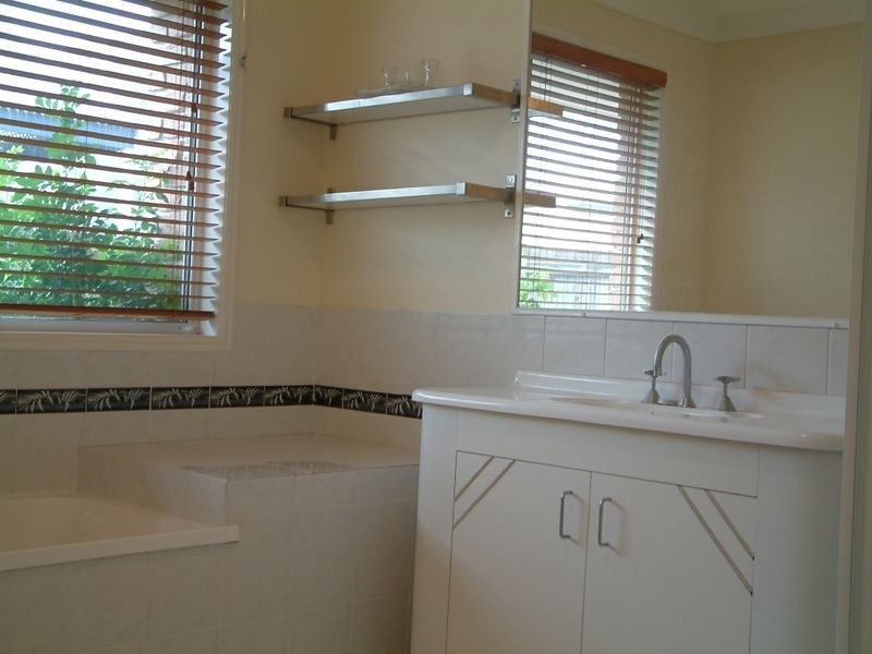 14 David St, Upper Coomera QLD 4209