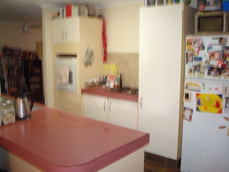 7 Robe Court, Helensvale QLD 4212