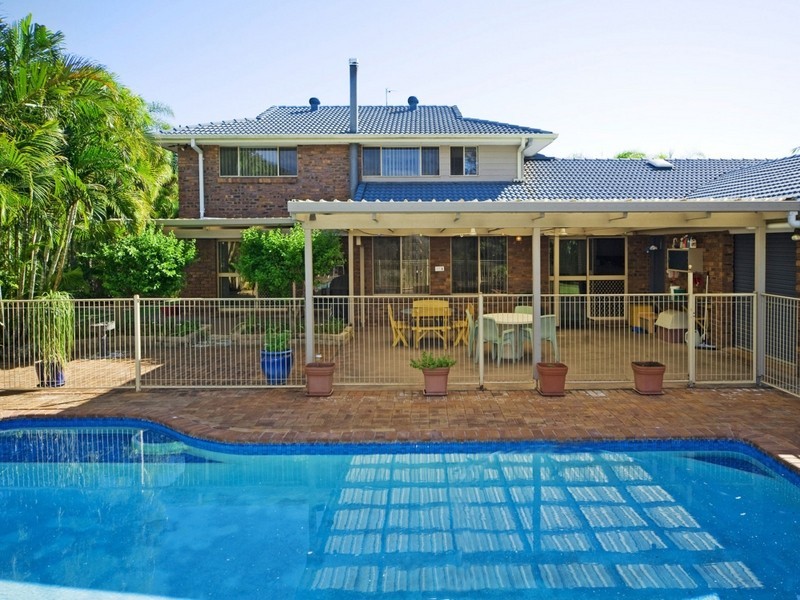 7 Tenterfield Ct, Helensvale QLD 4212