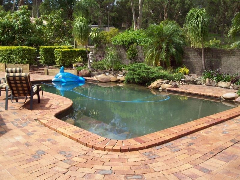 11 Clarence Drive, Helensvale QLD 4212