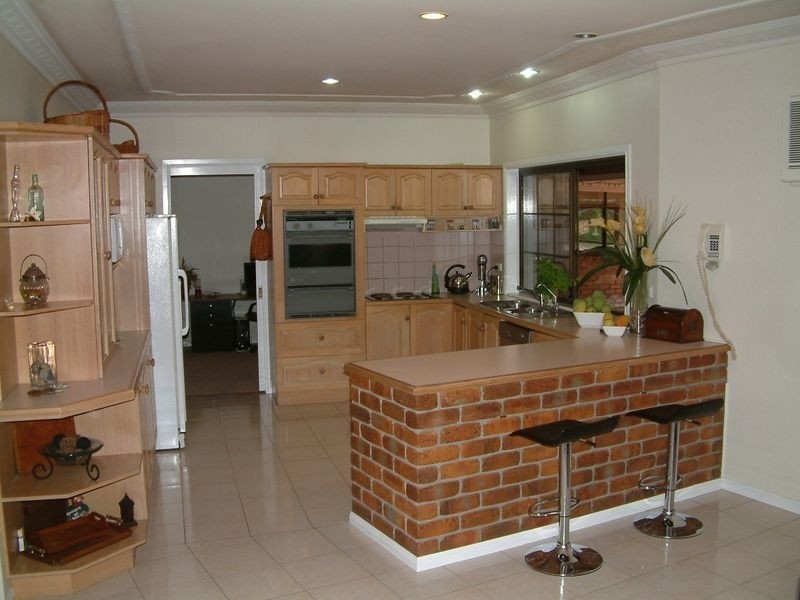 11 Clarence Drive, Helensvale QLD 4212