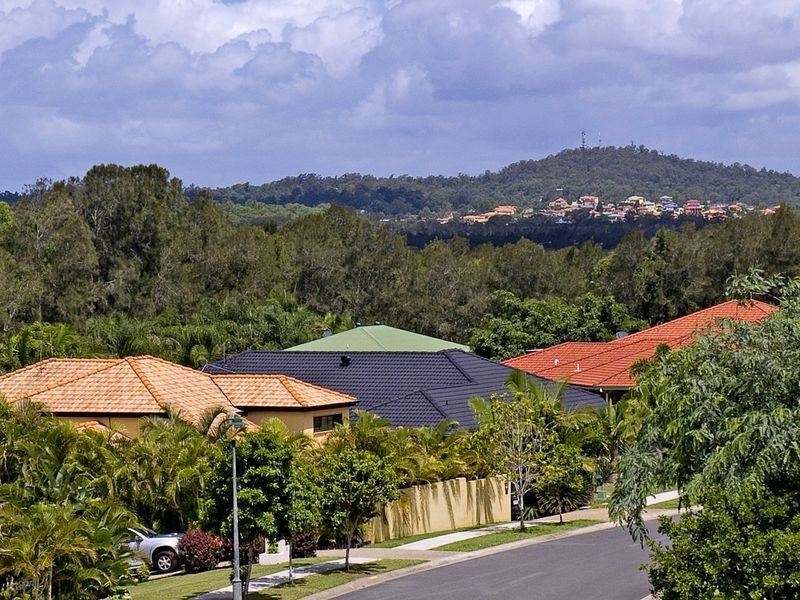 29 Gippsland Drive, Helensvale QLD 4212