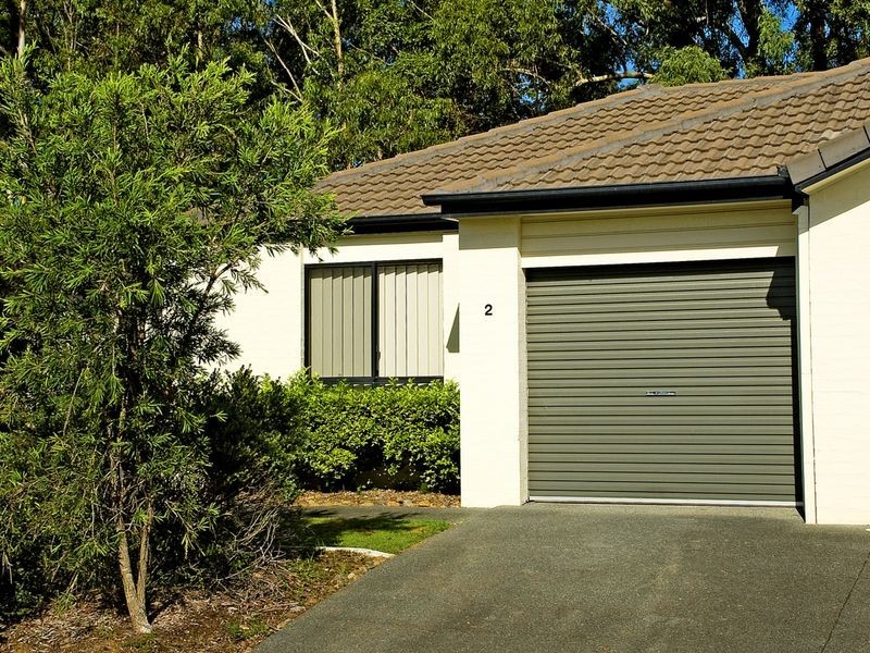 2/590 Pine Ridge Road, Coombabah QLD 4216