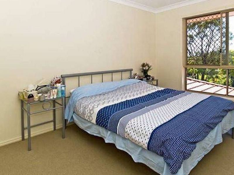 24a Brooke Avenue (Chirn Park), Southport QLD 4215