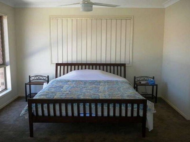 24a Brooke Avenue (Chirn Park), Southport QLD 4215