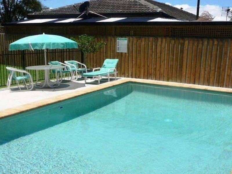 24a Brooke Avenue (Chirn Park), Southport QLD 4215