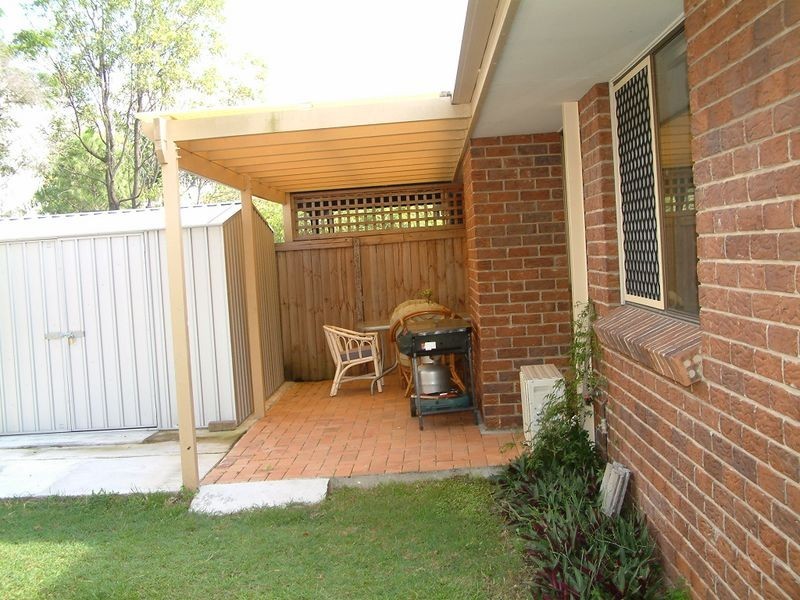 2/5 Theatre Street, Oxenford QLD 4210