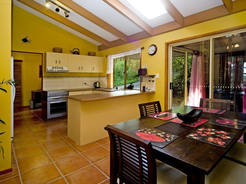 150 Glade Drive, Gaven QLD 4211