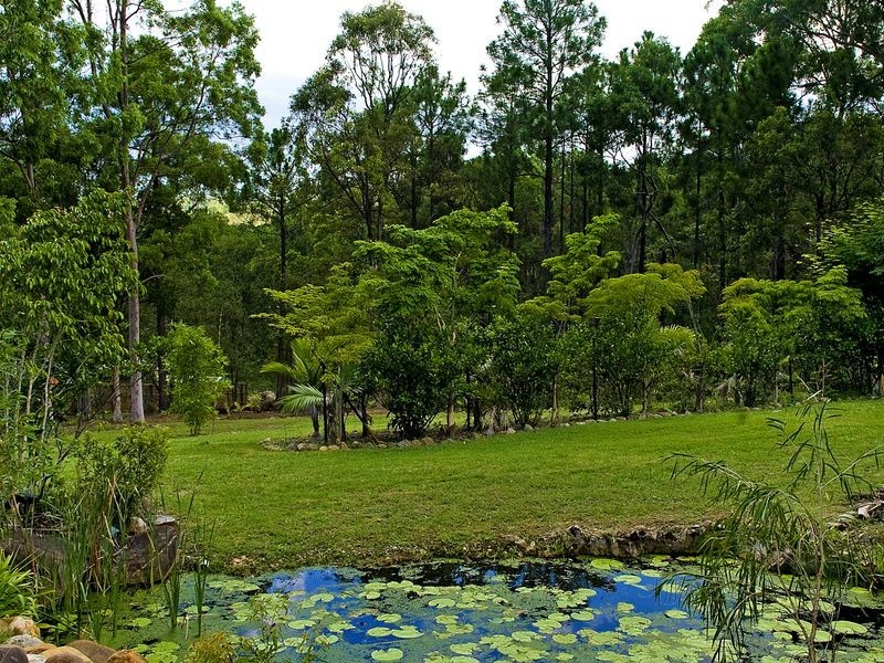150 Glade Drive, Gaven QLD 4211