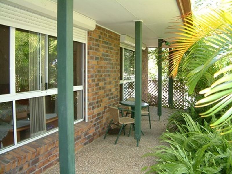 98 Pacific Pines Boulevarde, Pacific Pines QLD 4211