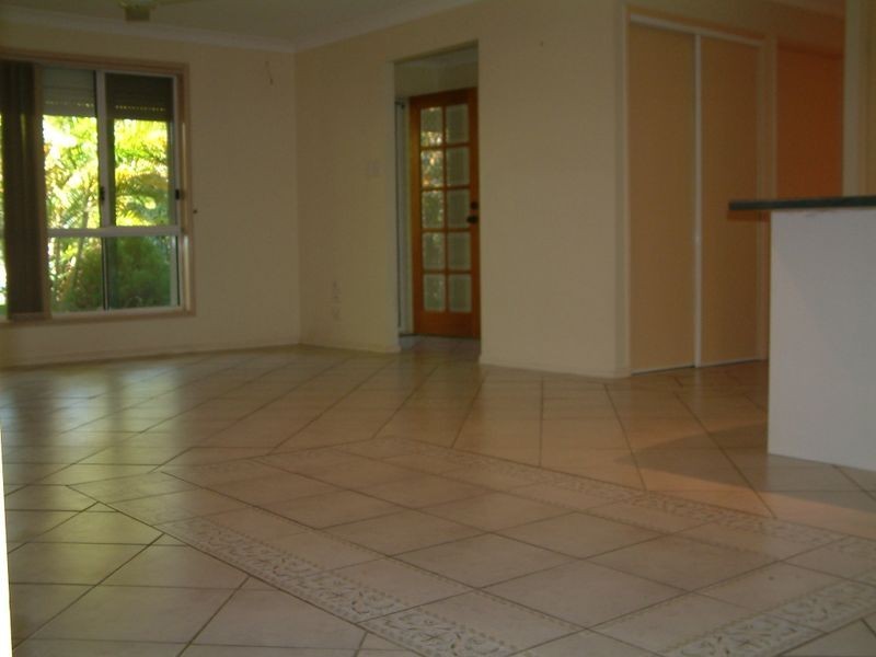 98 Pacific Pines Boulevarde, Pacific Pines QLD 4211