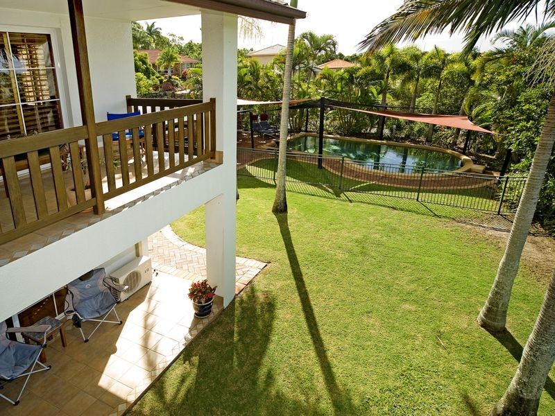 2 Urangan Court, Helensvale QLD 4212