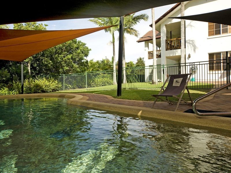 2 Urangan Court, Helensvale QLD 4212