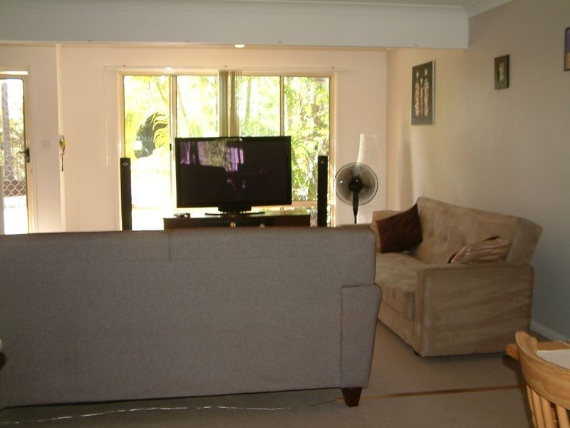 8/482 Pine Ridge Road, Coombabah QLD 4216