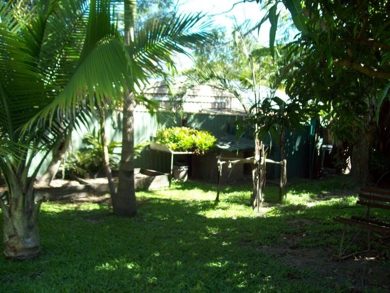 6 Nugent court, Helensvale QLD 4212