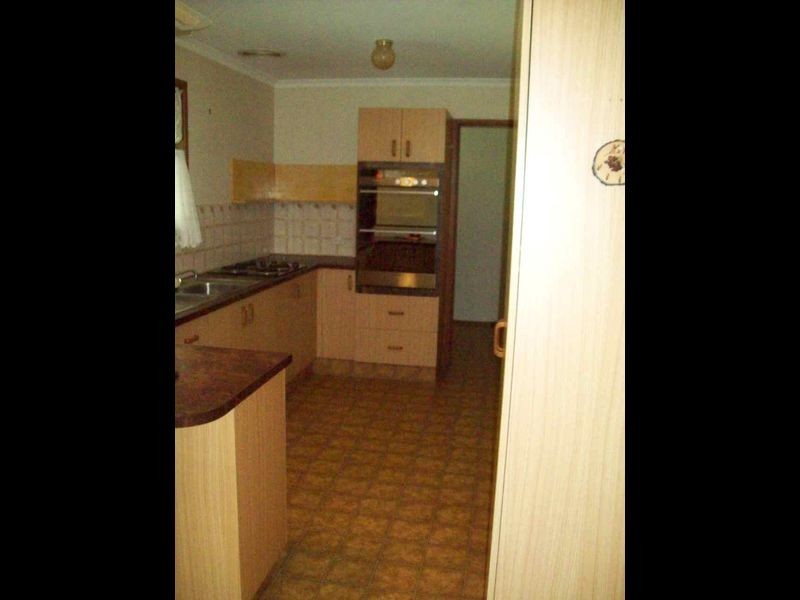 6 Nugent court, Helensvale QLD 4212