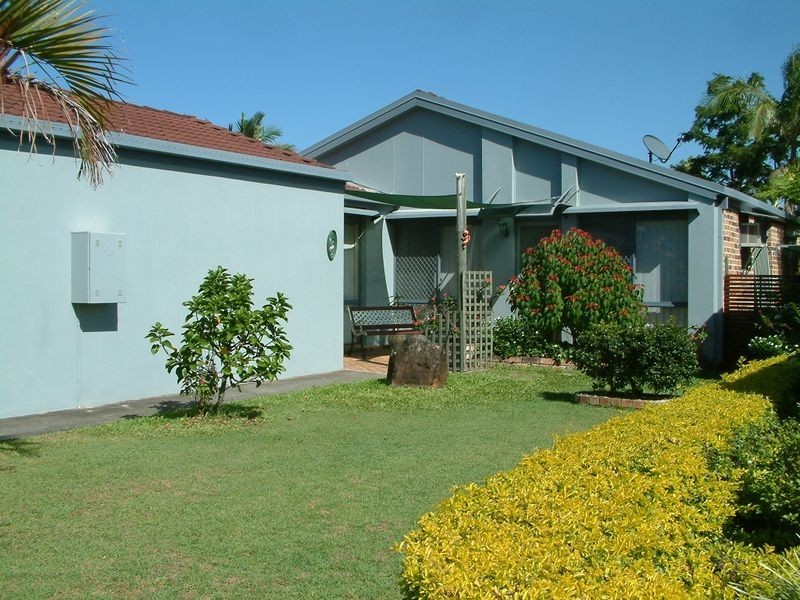 95 River Oak Drive, Helensvale QLD 4212