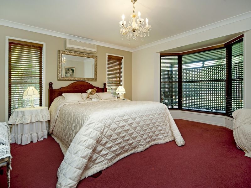 64 Clarence Drive, Helensvale QLD 4212