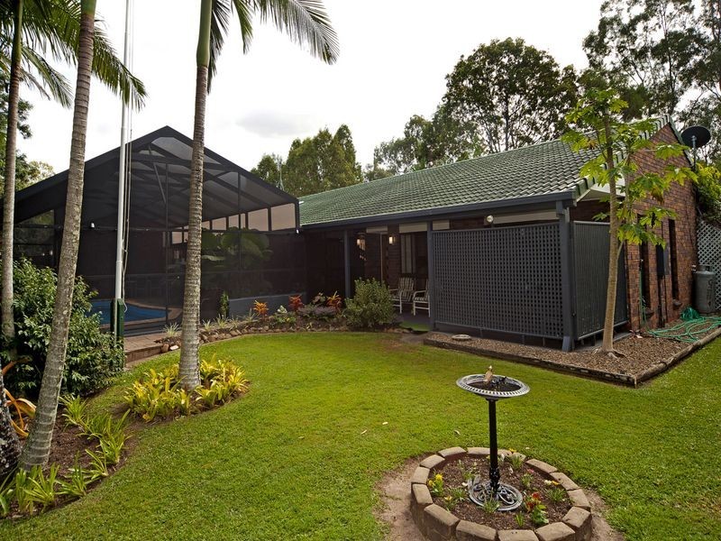 64 Clarence Drive, Helensvale QLD 4212