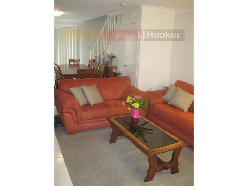 1/26 Witheren Circuit, Pacific Pines QLD 4211