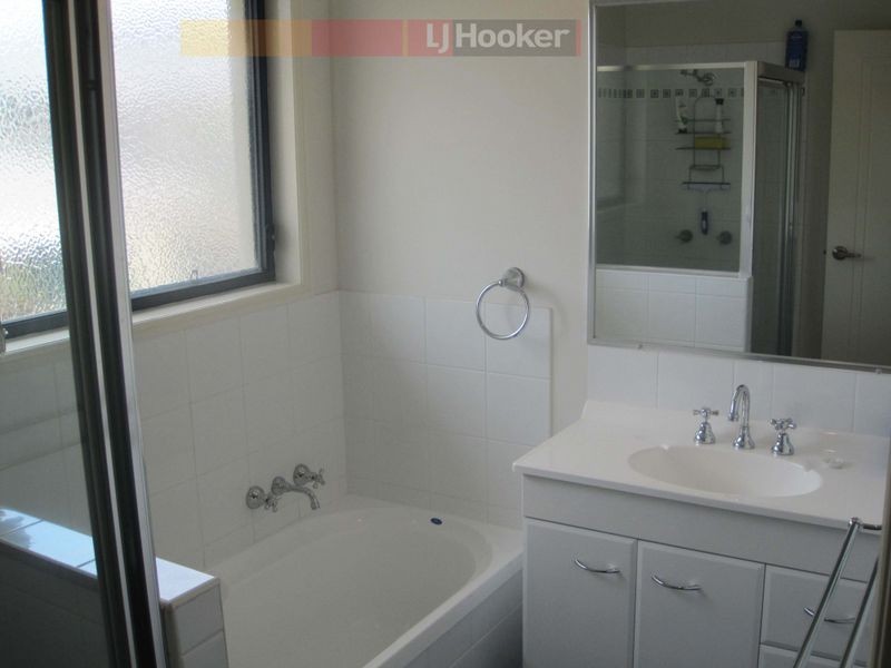 1/26 Witheren Circuit, Pacific Pines QLD 4211