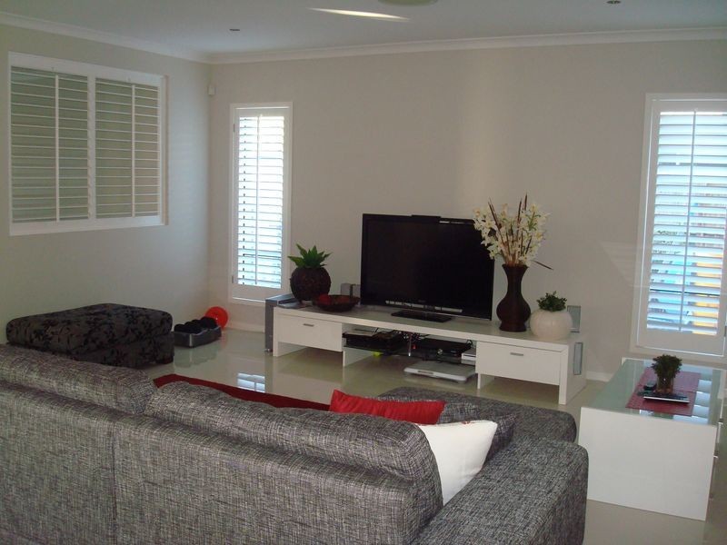 50 Rhodium Crescent, Hope Island QLD 4212