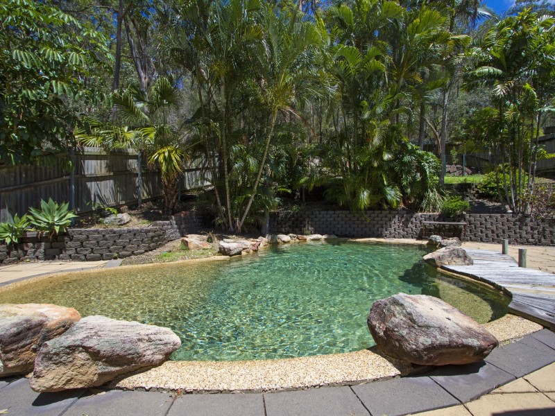 21 Mullewa Crescent, Helensvale QLD 4212