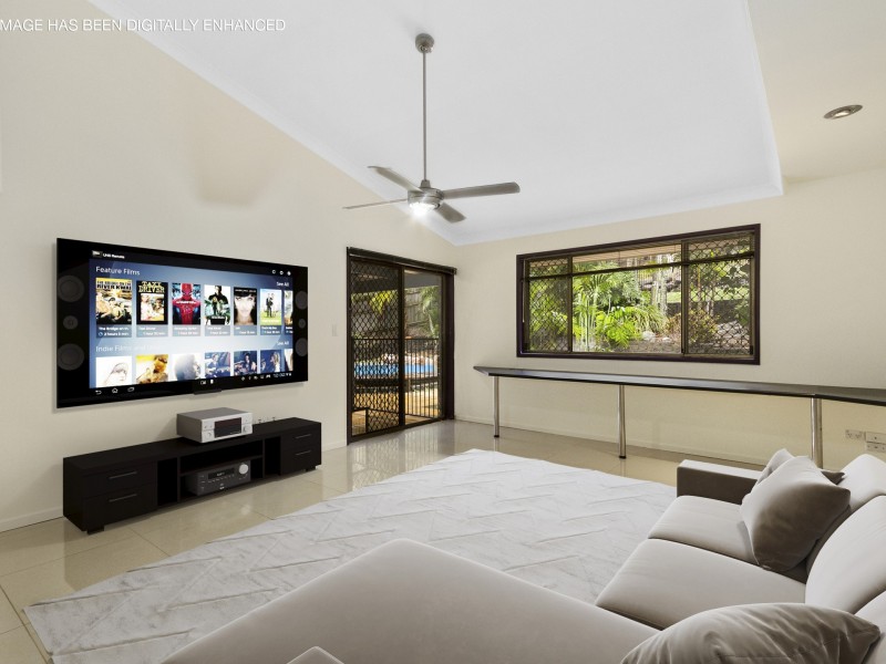 21 Mullewa Crescent, Helensvale QLD 4212