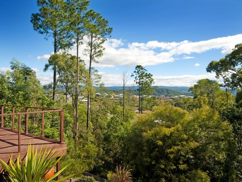 24 Hillary Circuit, Pacific Pines QLD 4211
