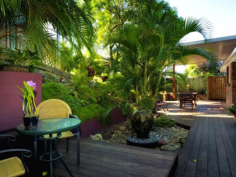 10 Armidale Crescent, Helensvale QLD 4212