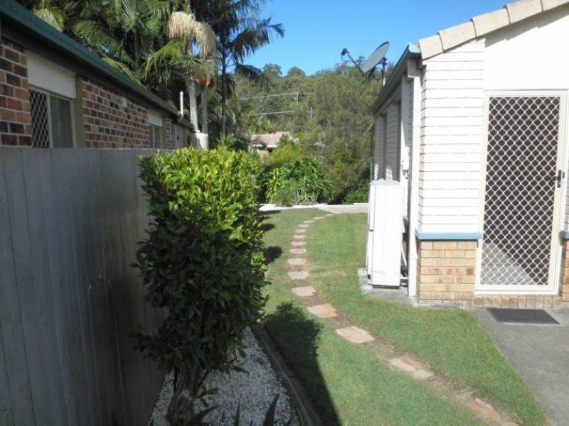 33 River Oak Drive, Helensvale QLD 4212