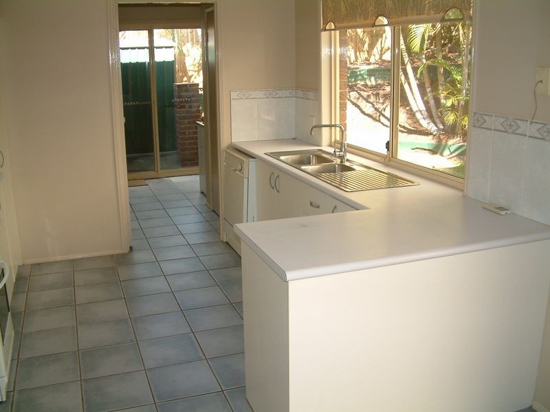 12 Edgemount Court, Oxenford QLD 4210