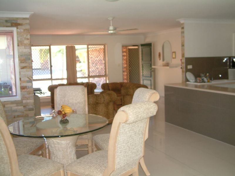 18/1 Doyalson Place, Helensvale QLD 4212