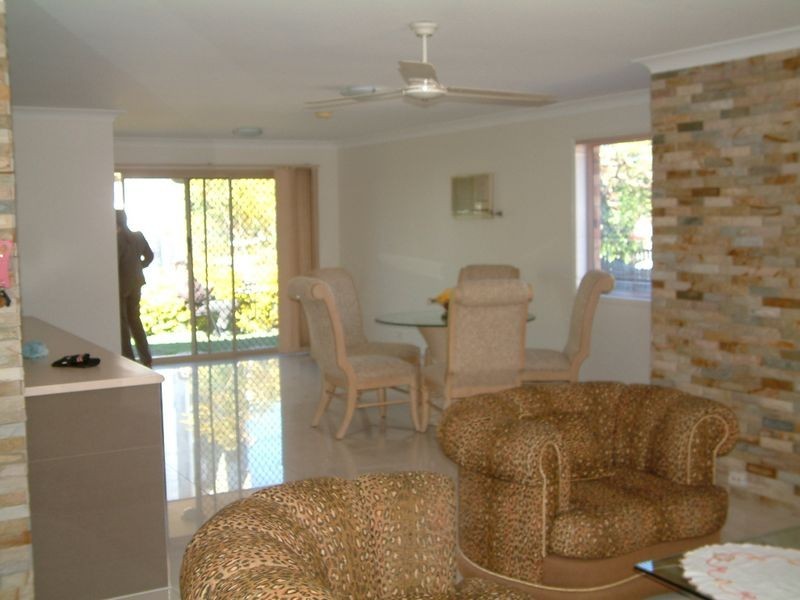 18/1 Doyalson Place, Helensvale QLD 4212