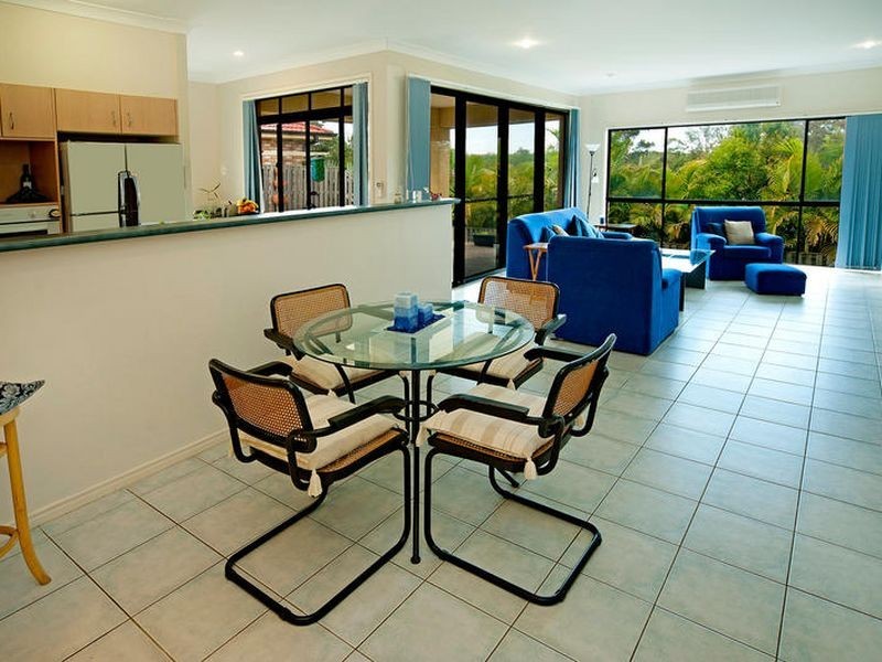 55 Cossington Circuit, Maudsland QLD 4210