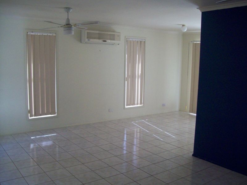 103 Universal Street, Oxenford QLD 4210