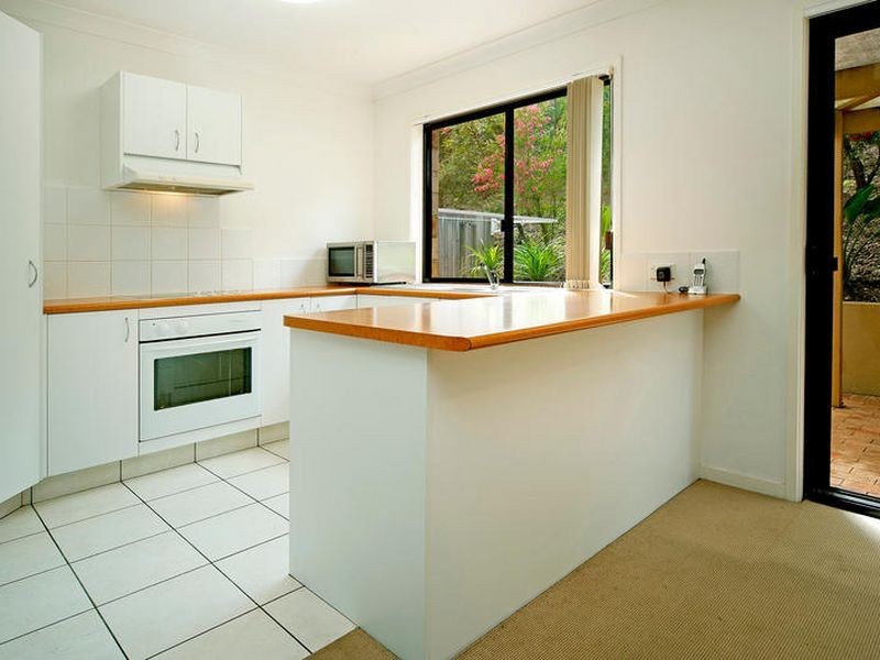9/24 Amsonia Court, Arundel QLD 4214