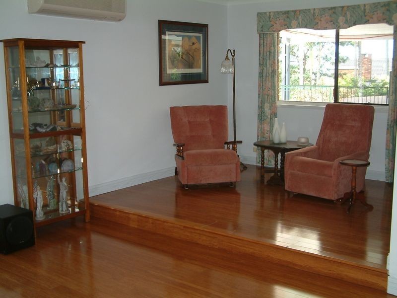 8 Atherton Court, Helensvale QLD 4212