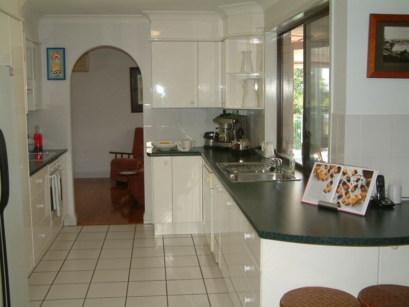 8 Atherton Court, Helensvale QLD 4212