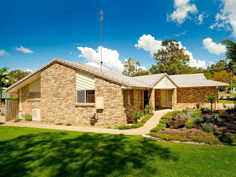 1 Colo Court River Downs, Helensvale QLD 4212