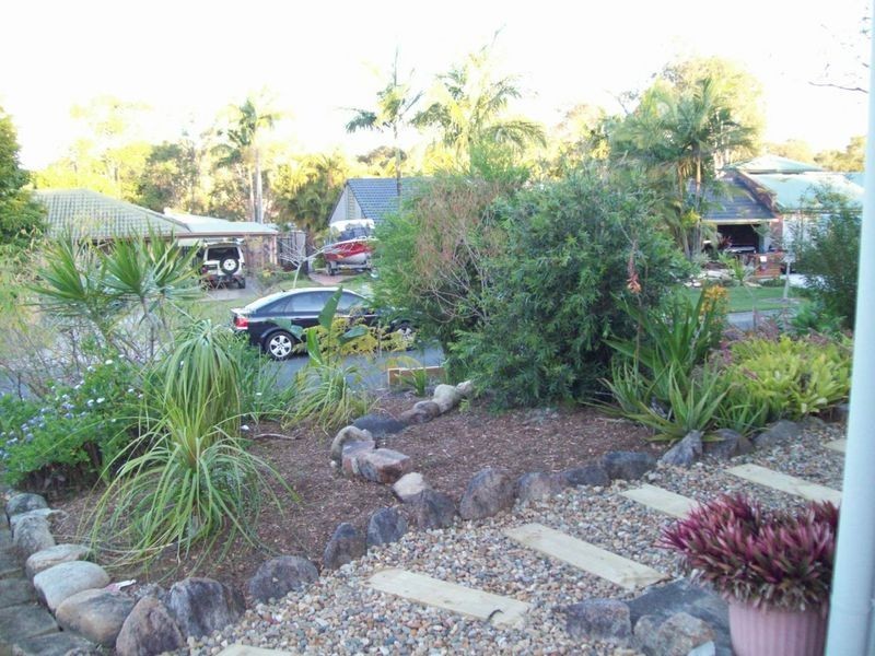 3 Eildon Place, Helensvale QLD 4212