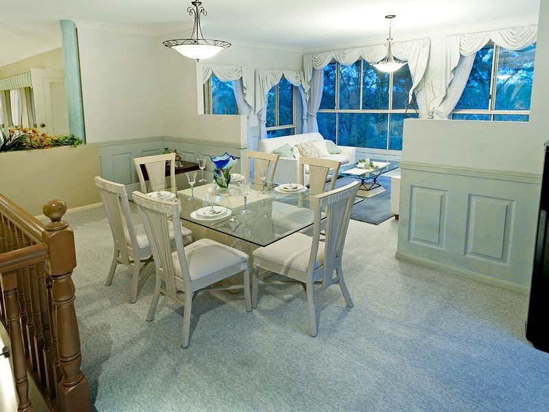 16 Derwent Avenue, Helensvale QLD 4212